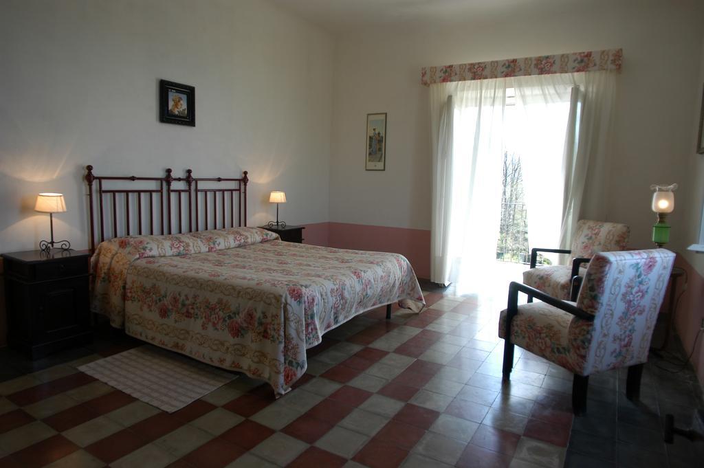 Willa Valle Maira, Agriturismo Nel Parco Dei Nebrodi Tortorici Pokój zdjęcie